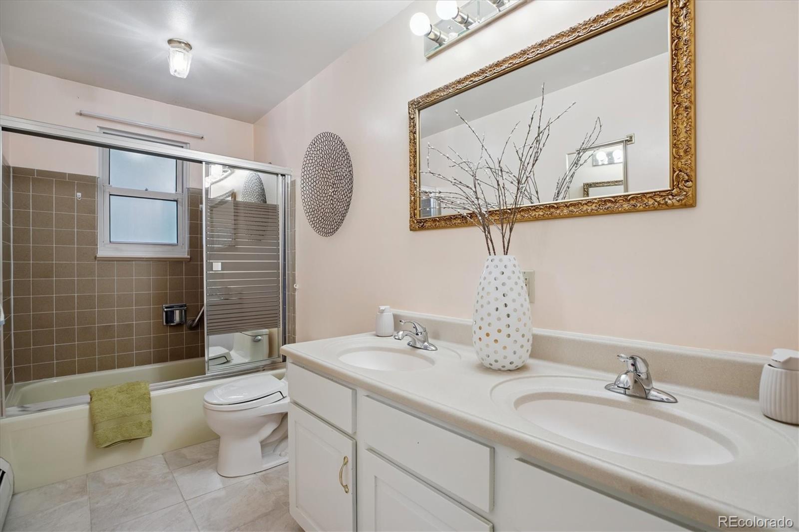 4991 S Elmira Street