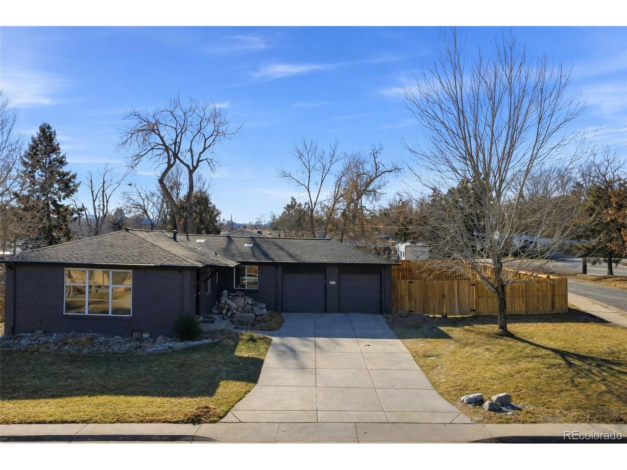 3396 W Arlington Ave