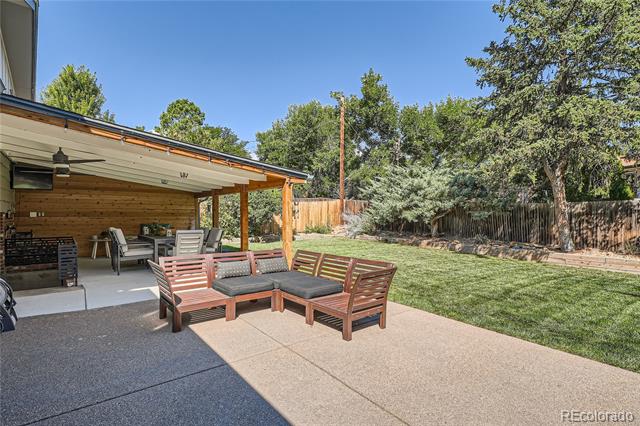 5309 W Roxbury Place