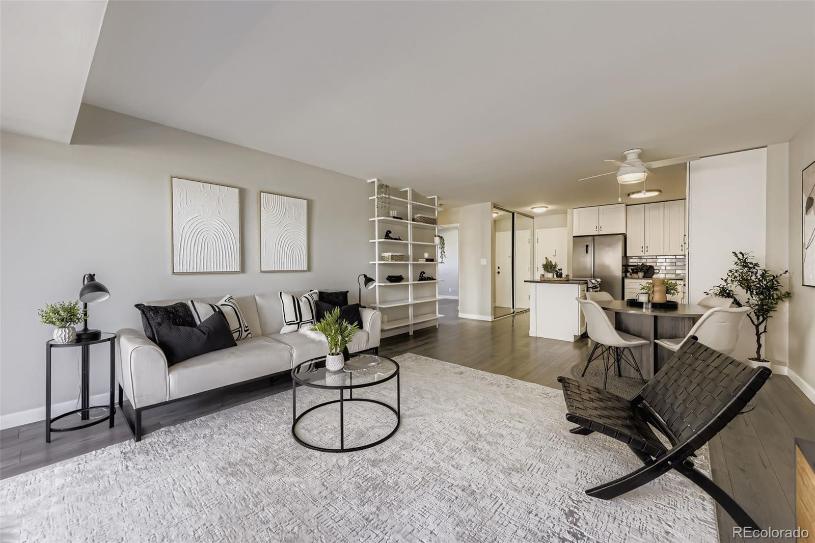 1121 Albion Street Unit: 709