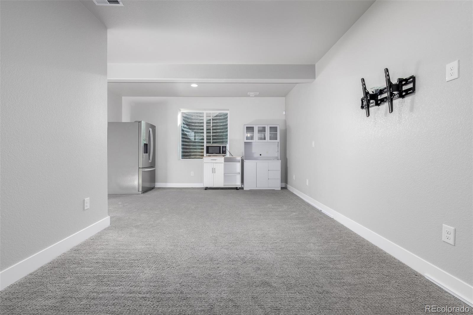 23814 E 36th Place