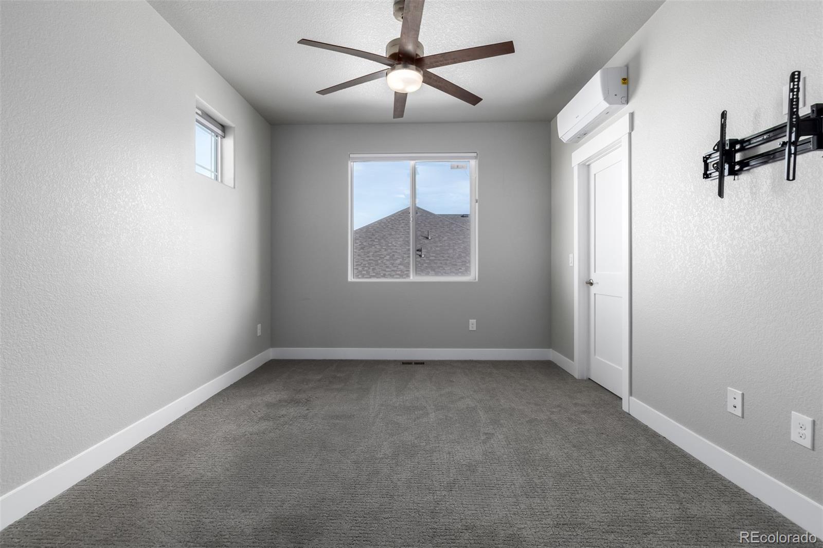 23814 E 36th Place