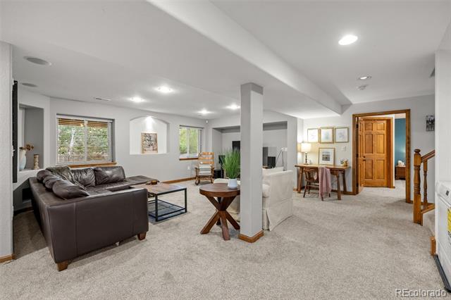 14192 W Evans Circle