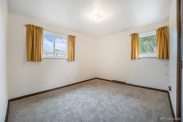 11081 W 71st Place