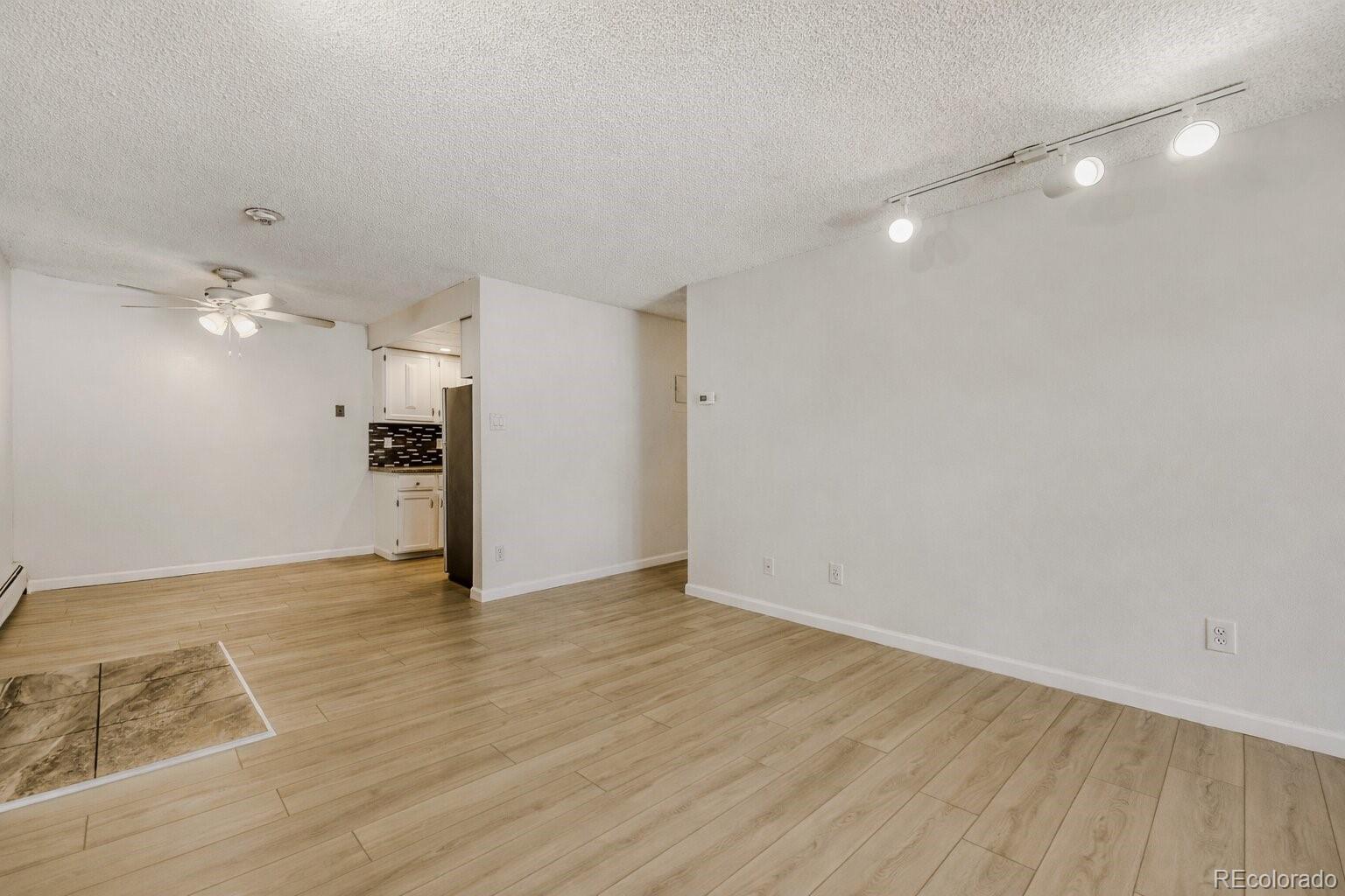 1350 Golden Circle Unit: 308