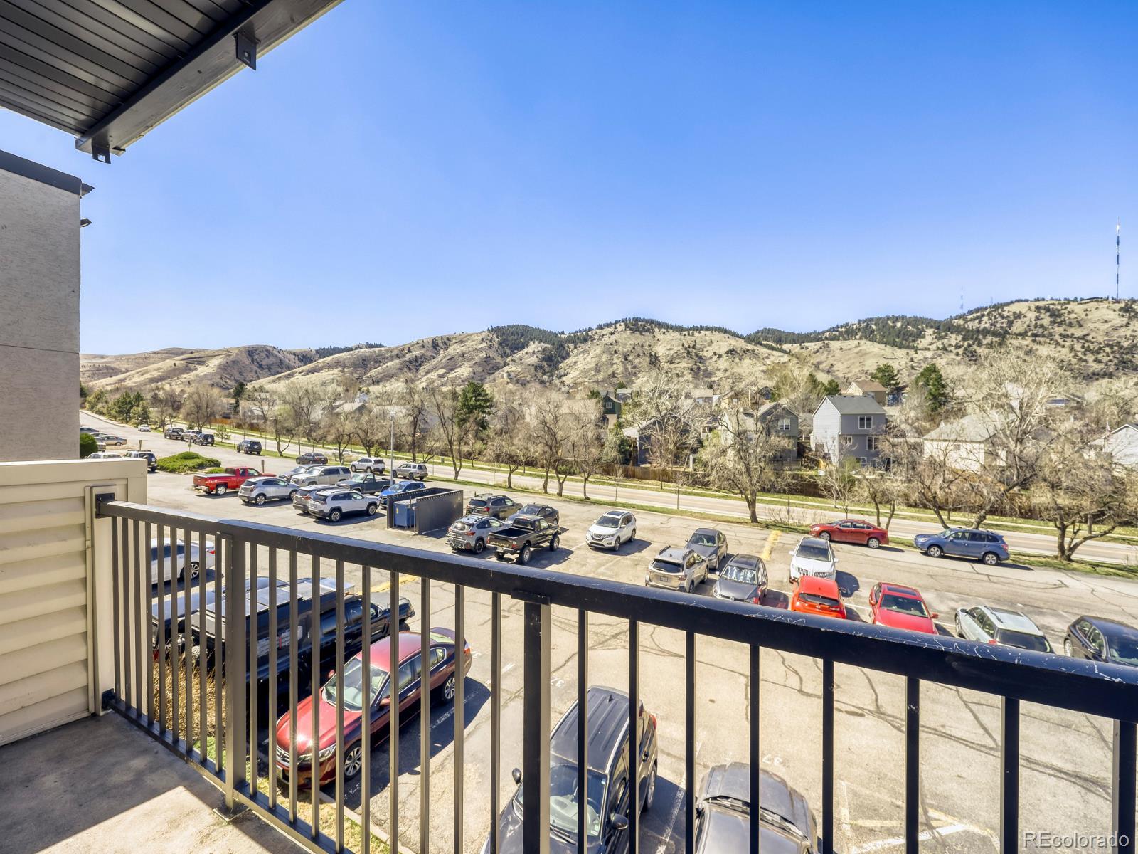 1350 Golden Circle Unit: 308