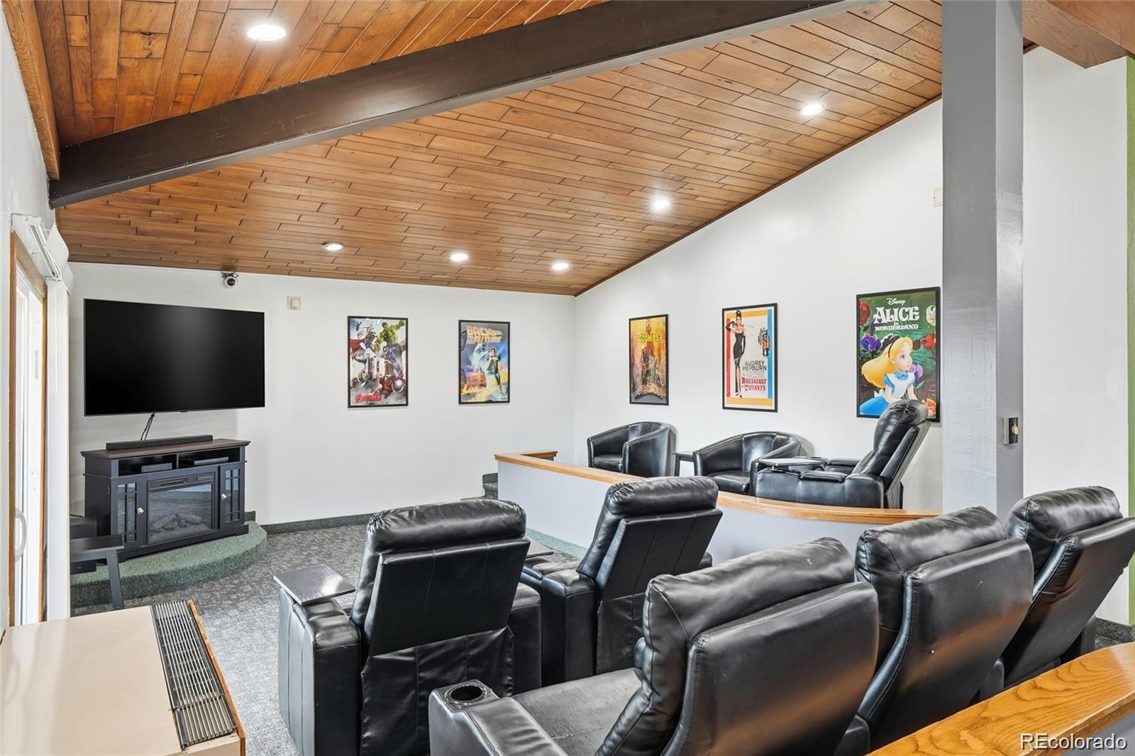 1350 Golden Circle Unit: 308