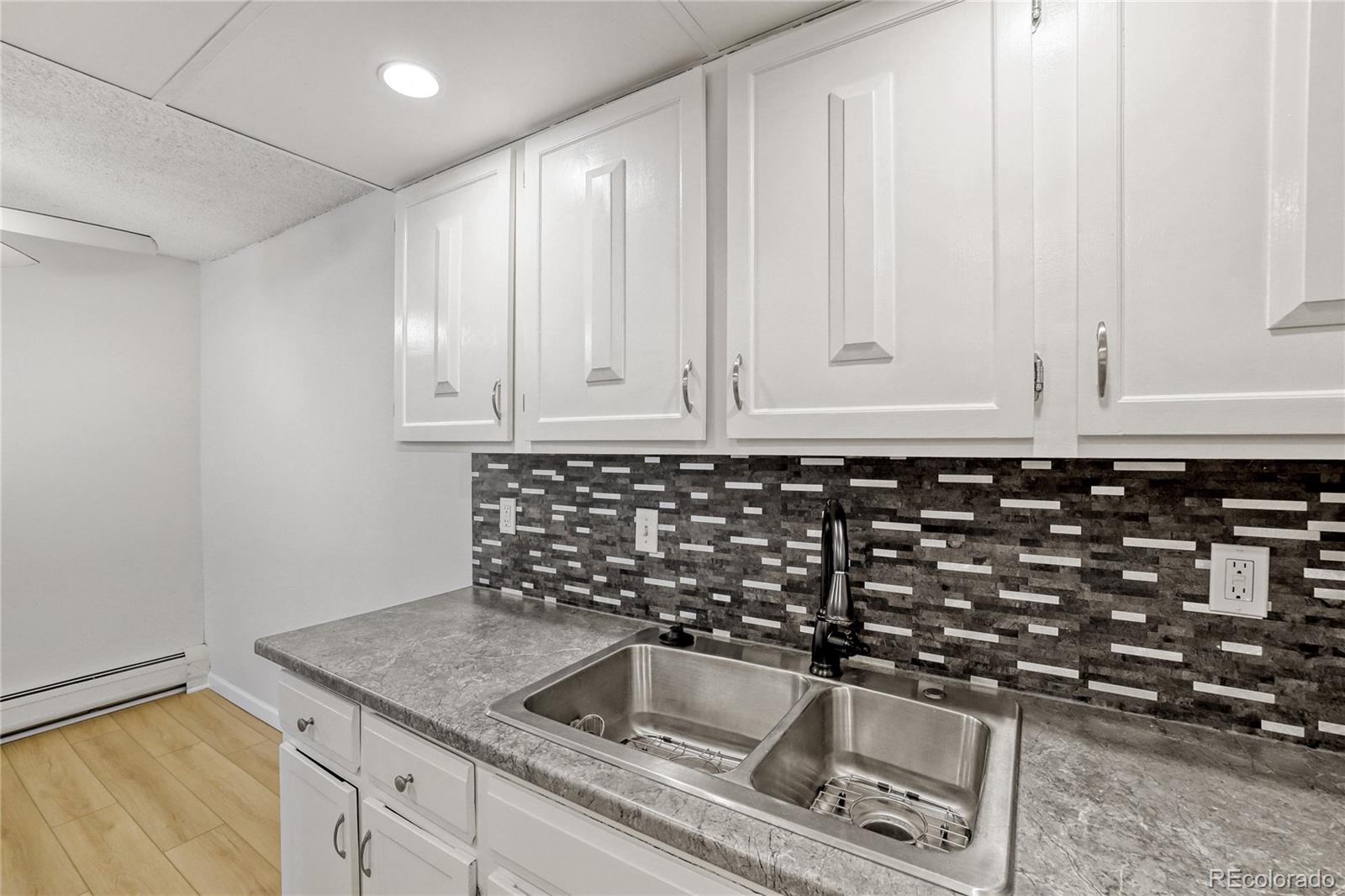 1350 Golden Circle Unit: 308