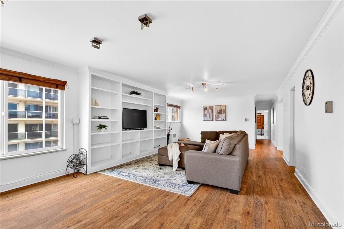 855 N Pennsylvania Street Unit: 411