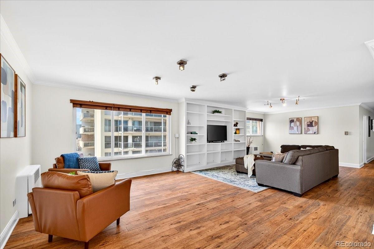 855 N Pennsylvania Street Unit: 411