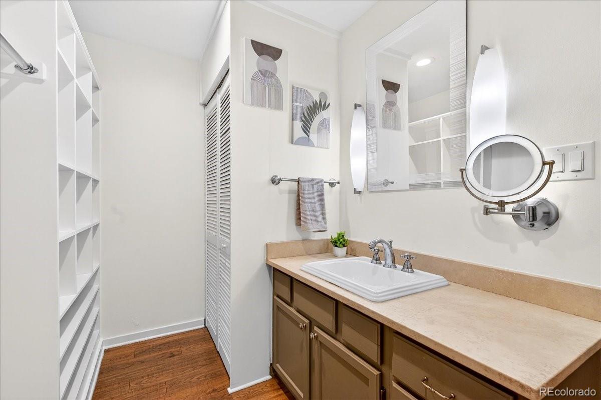 855 N Pennsylvania Street Unit: 411