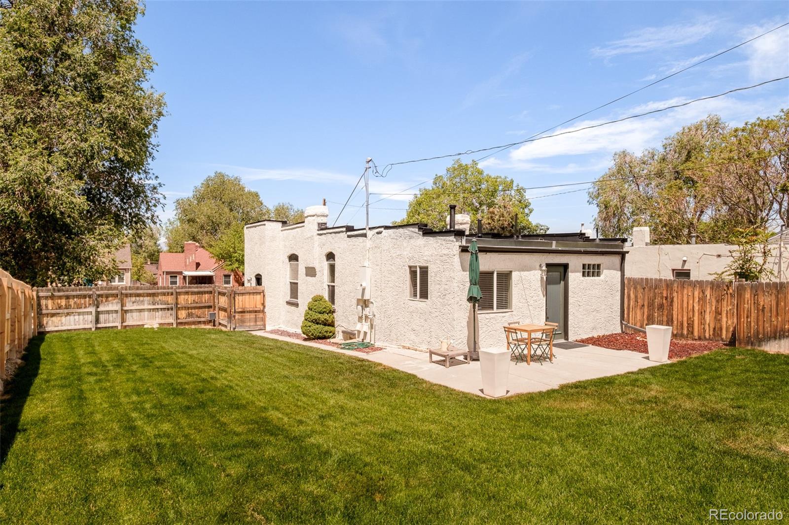 3428 N Steele Street