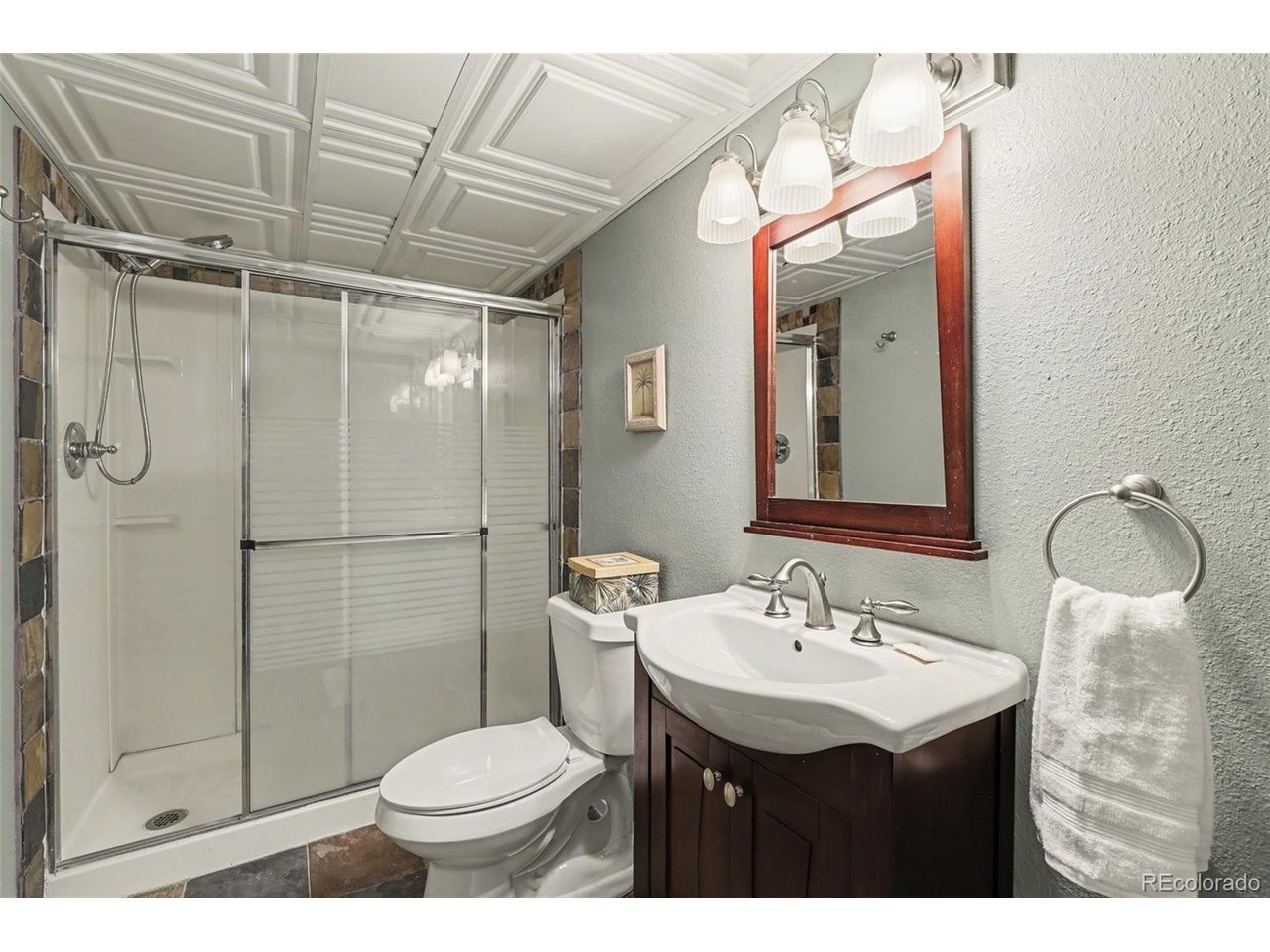 10015 Hooker Ct