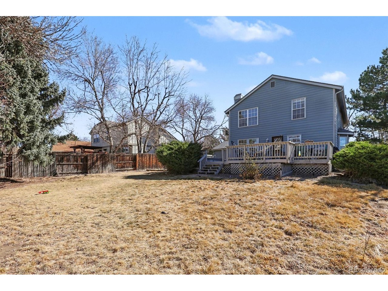 10015 Hooker Ct