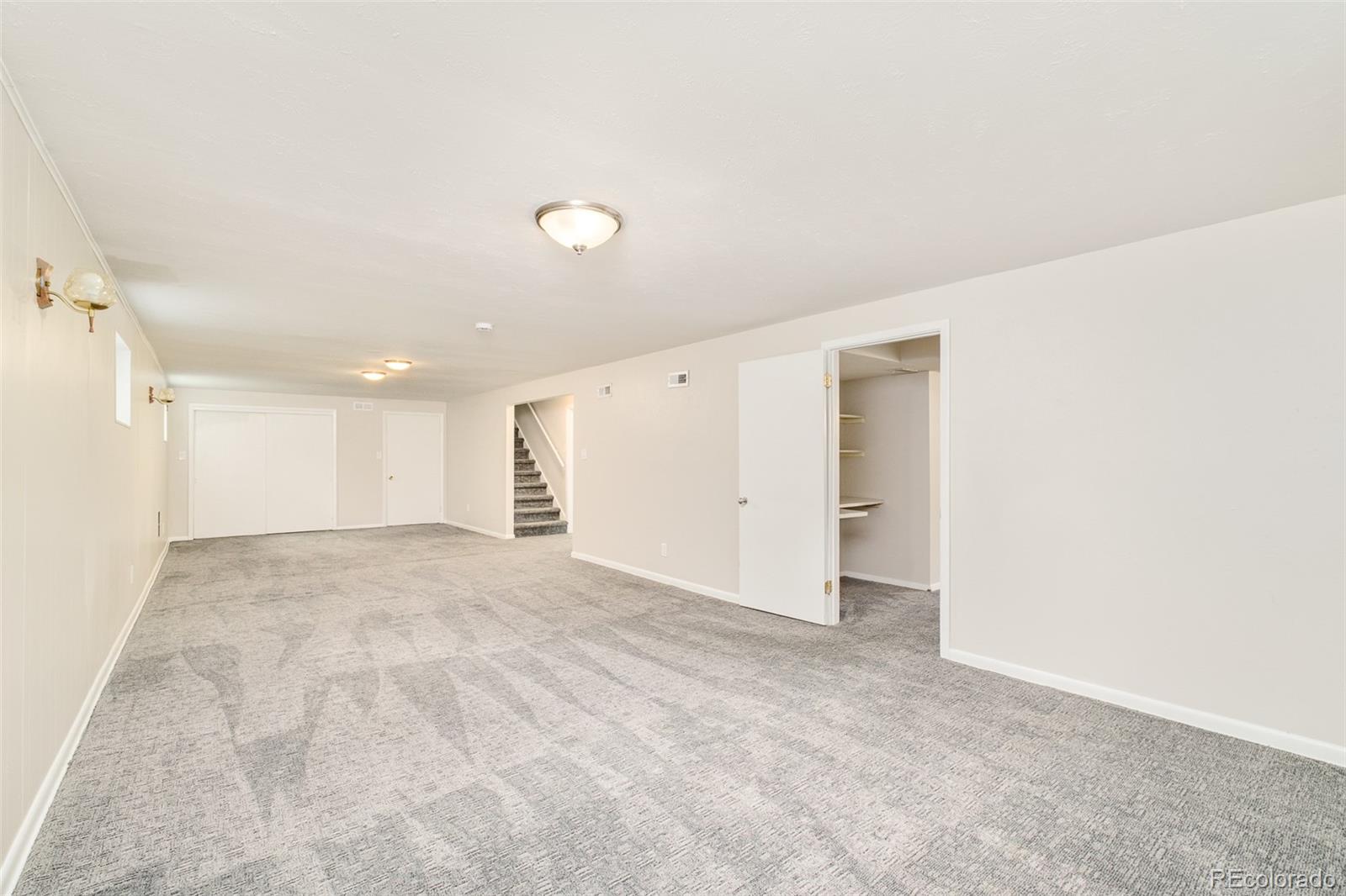 3665 S Hibiscus Way