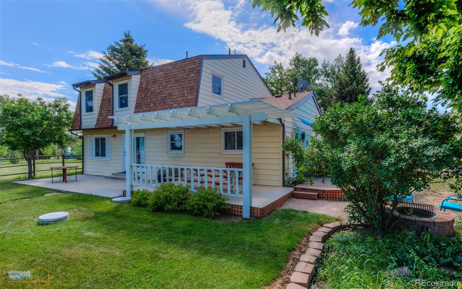 1813 Pikes Peak Street