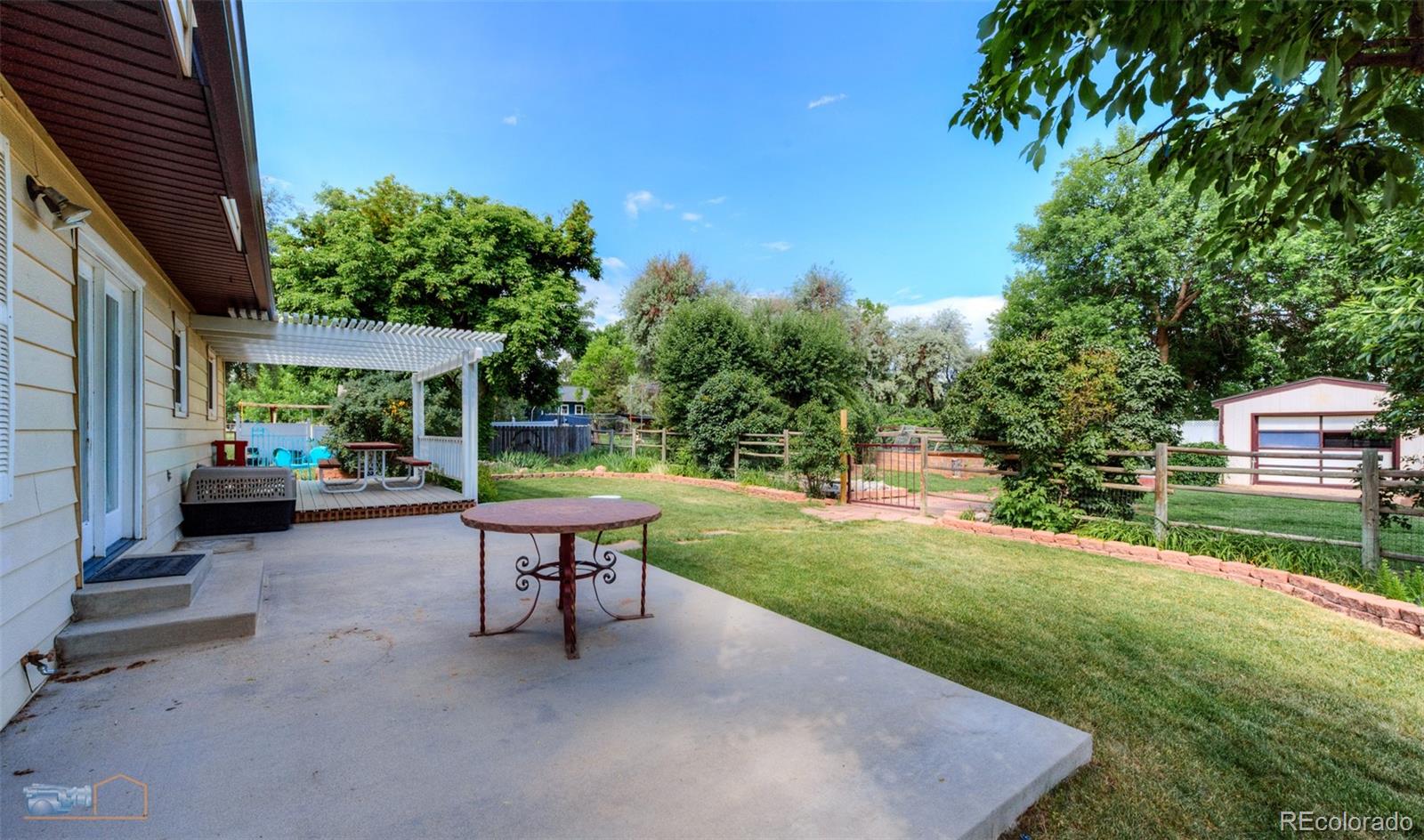 1813 Pikes Peak Street