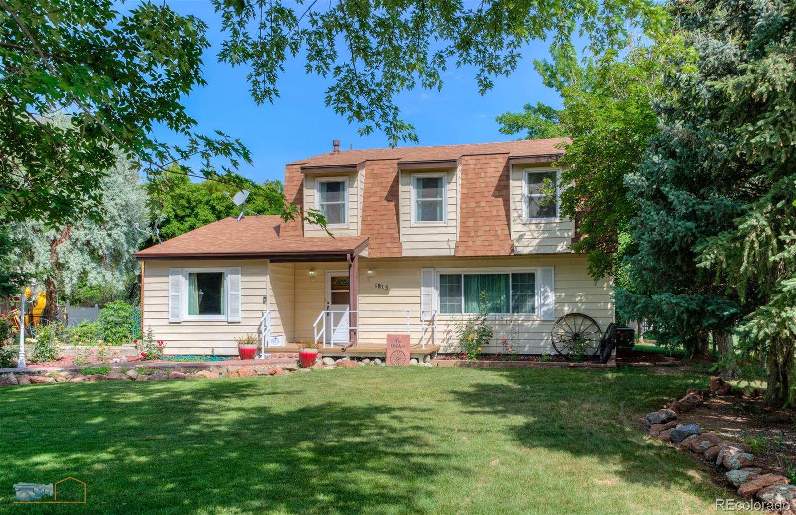 1813 Pikes Peak Street