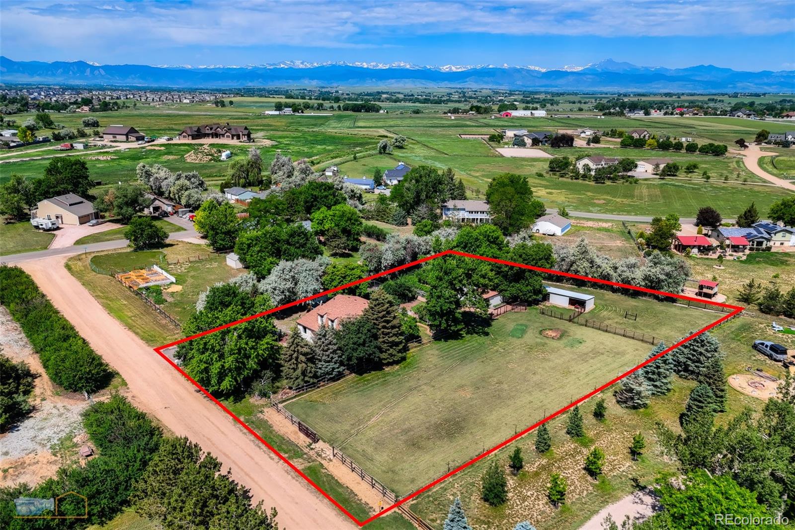 1813 Pikes Peak Street