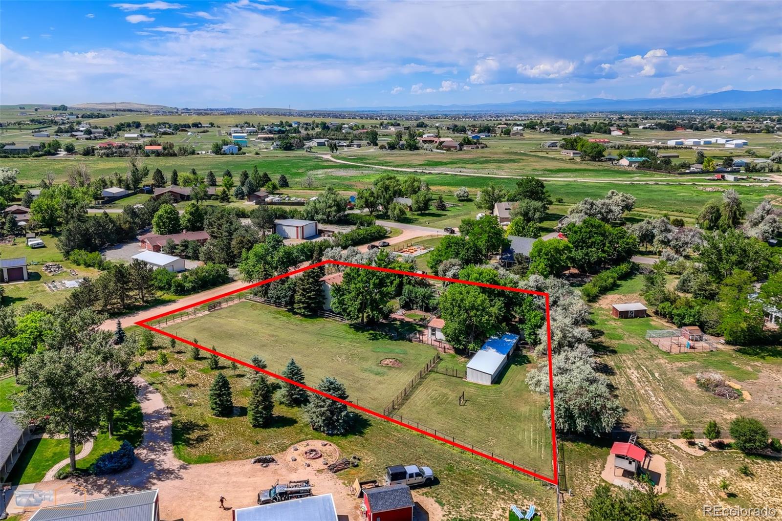 1813 Pikes Peak Street