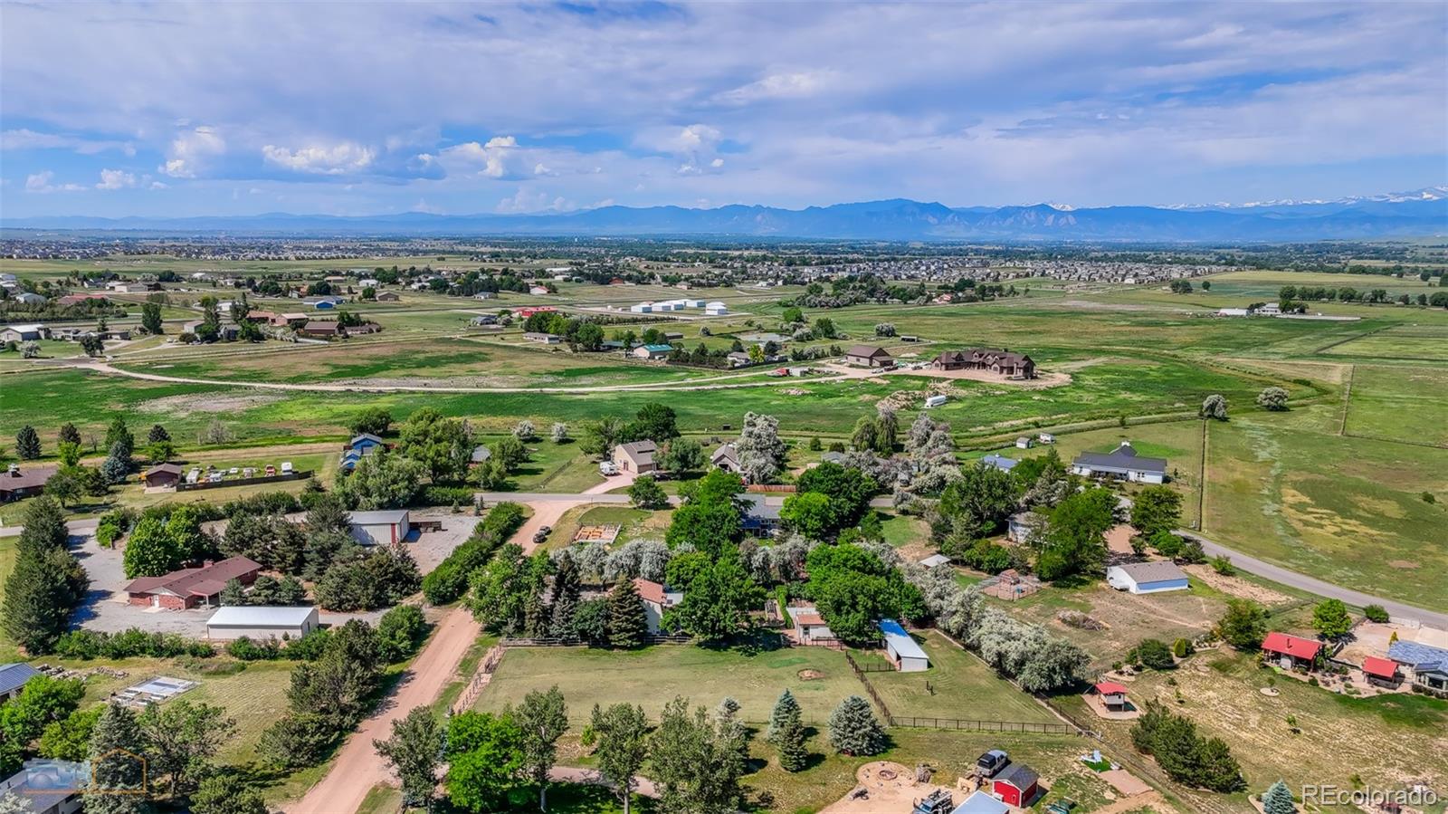 1813 Pikes Peak Street