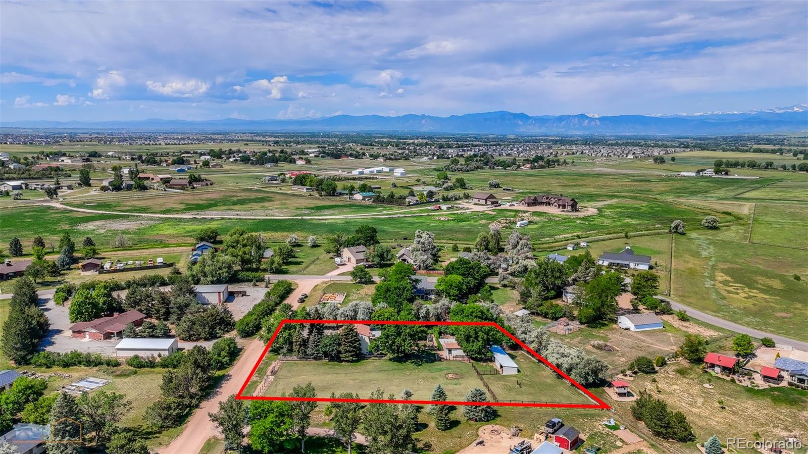 1813 Pikes Peak Street