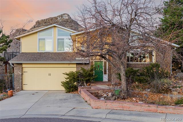 318 Lookout View Court