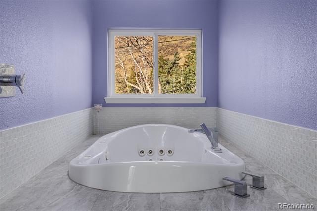 318 Lookout View Court