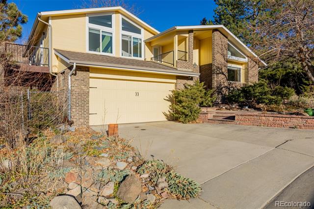 318 Lookout View Court