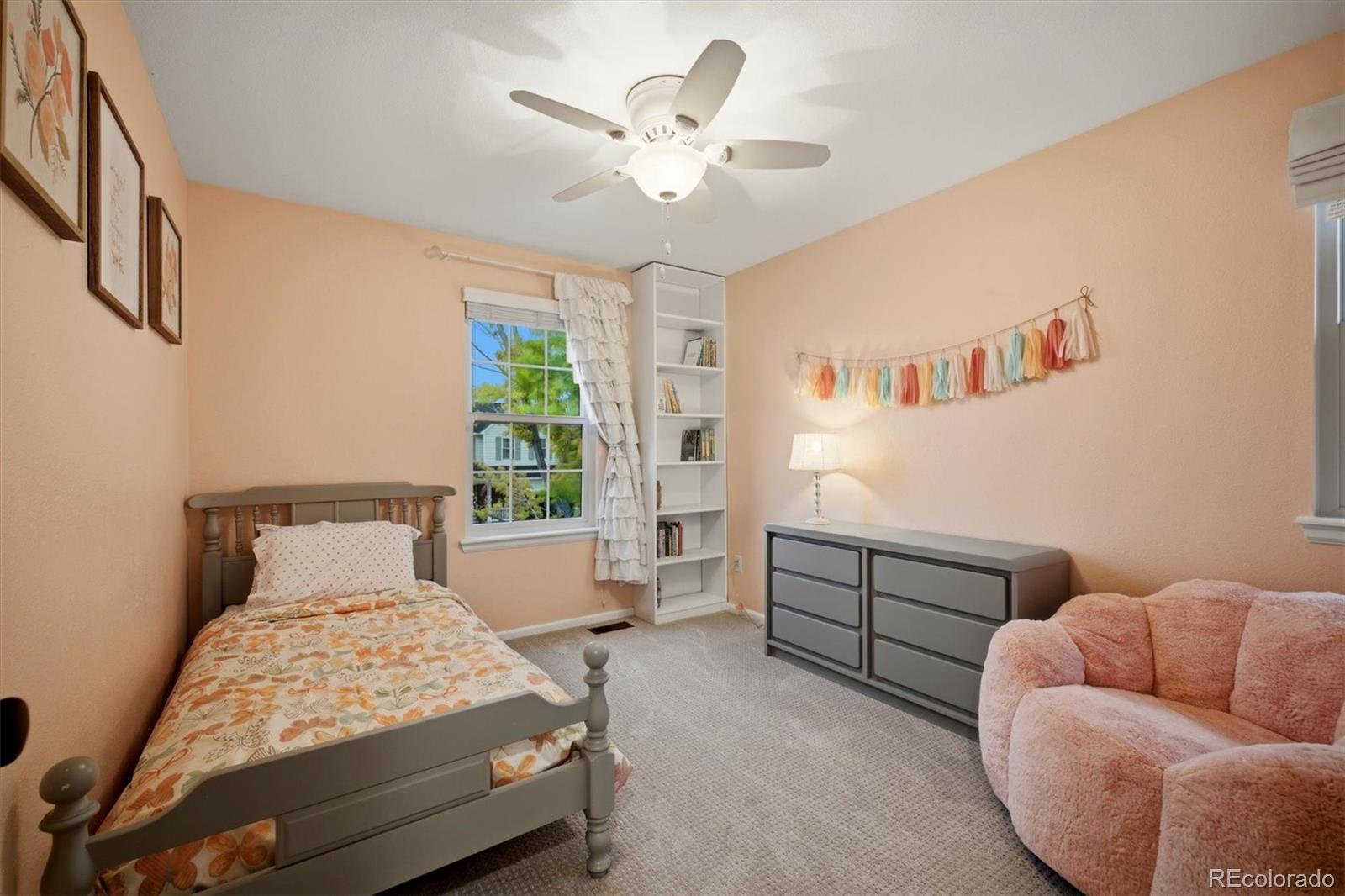9727 Townsville Circle