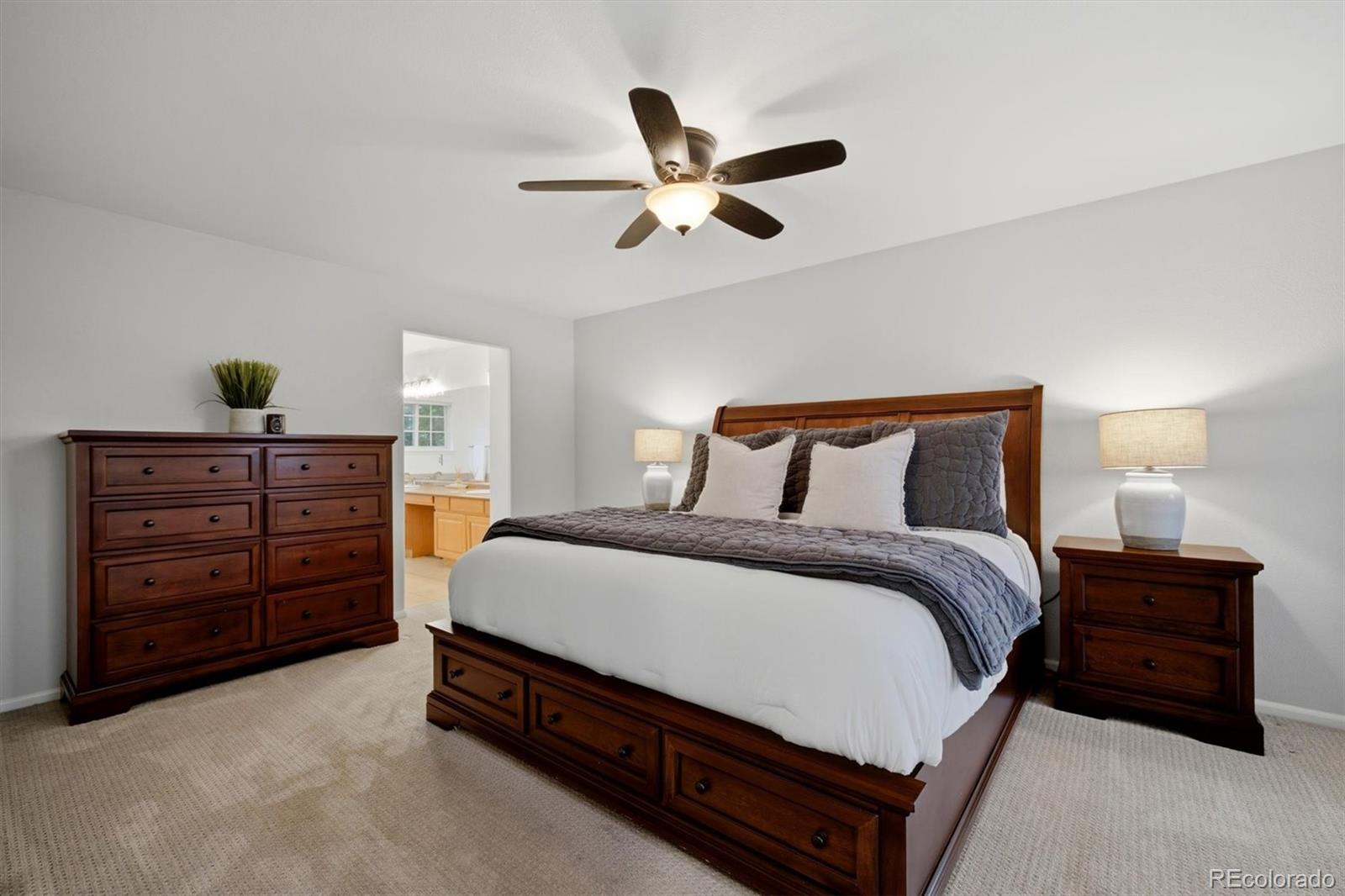 9727 Townsville Circle