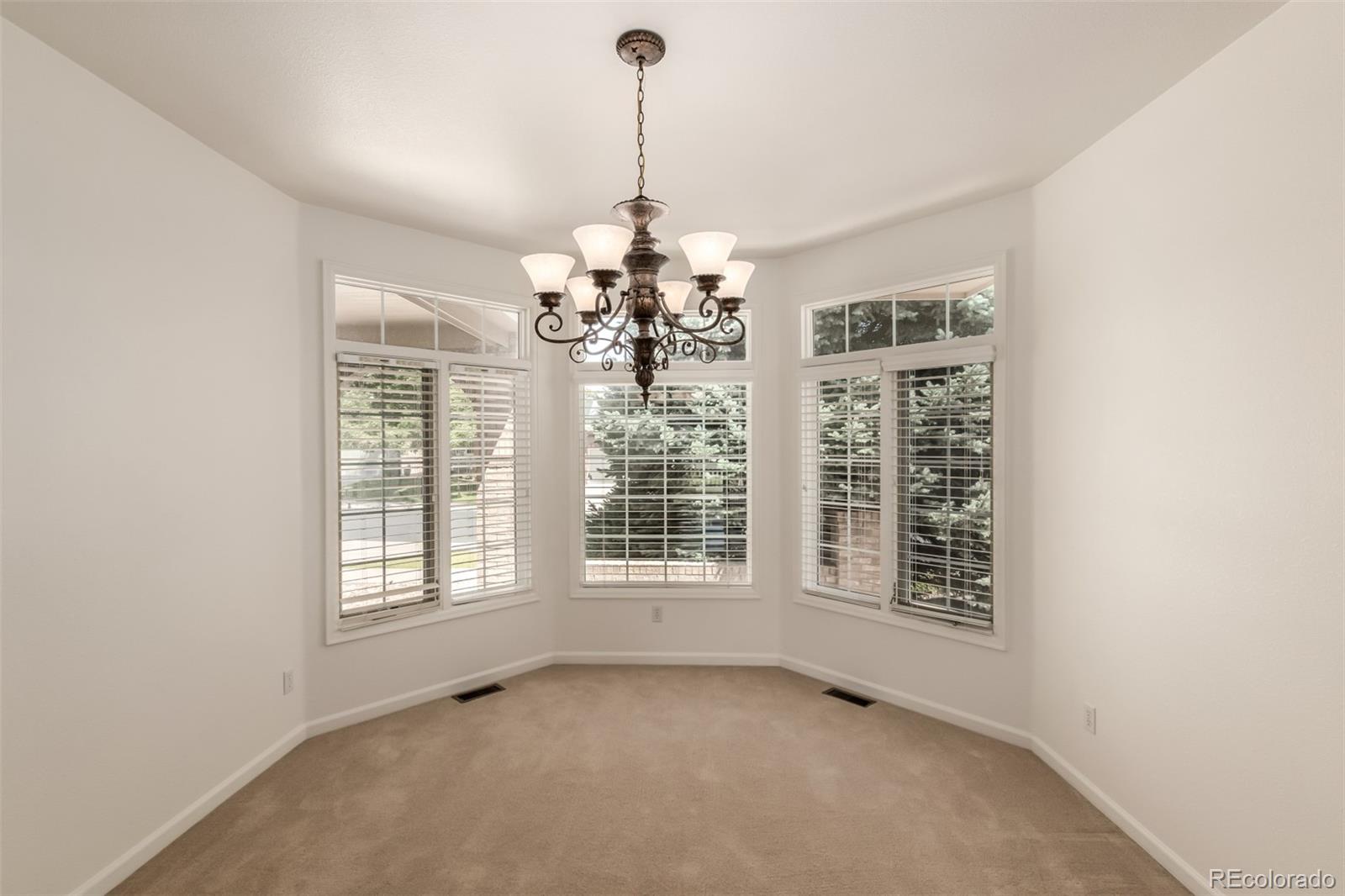 5322 Shetland Court