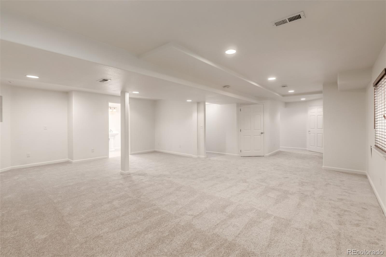 5322 Shetland Court