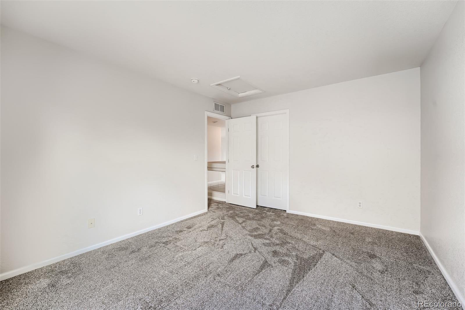 19034 Burlington Place