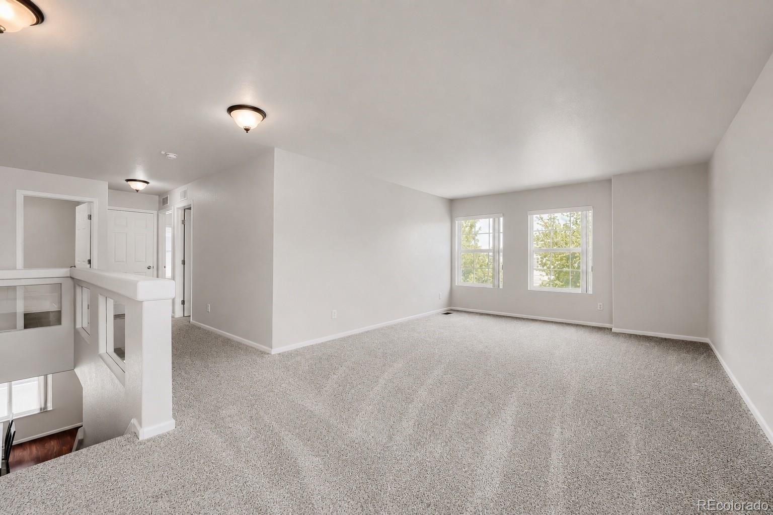 19034 Burlington Place