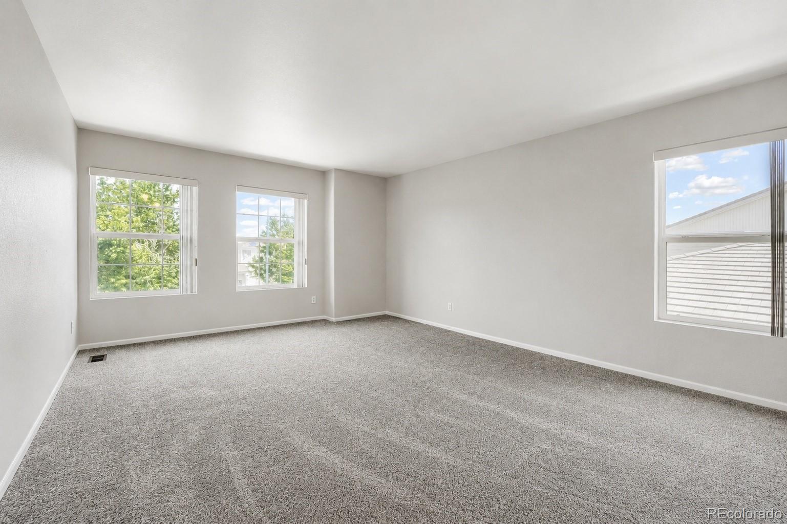 19034 Burlington Place