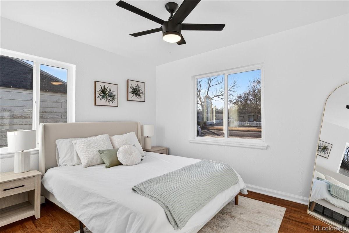 1990 S Irving Street