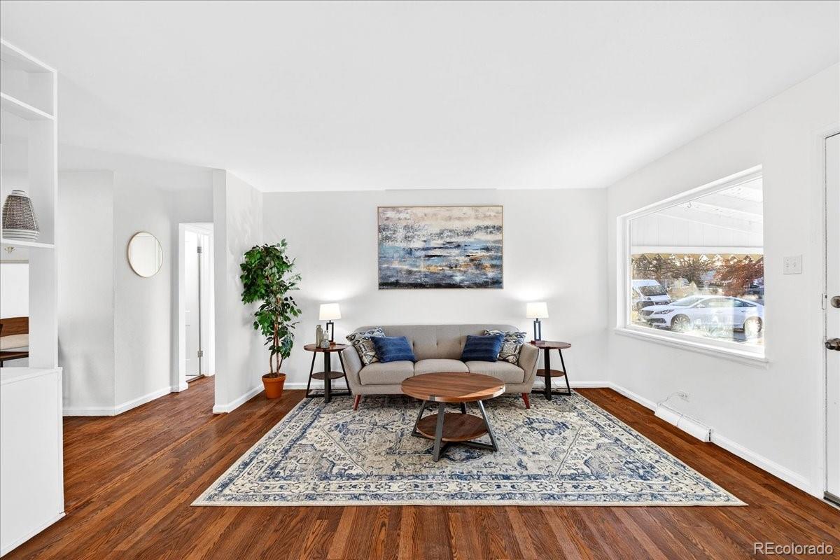 1990 S Irving Street