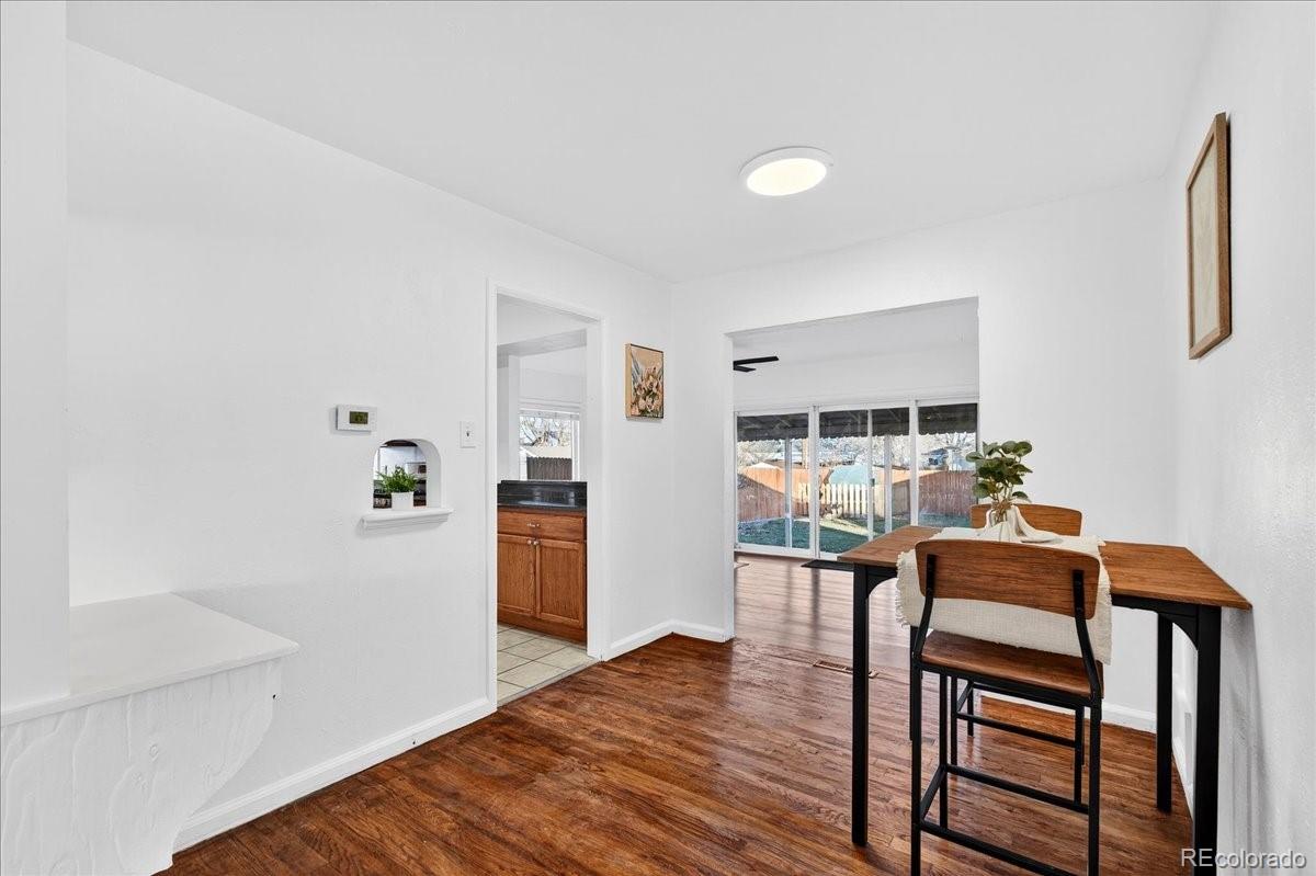 1990 S Irving Street