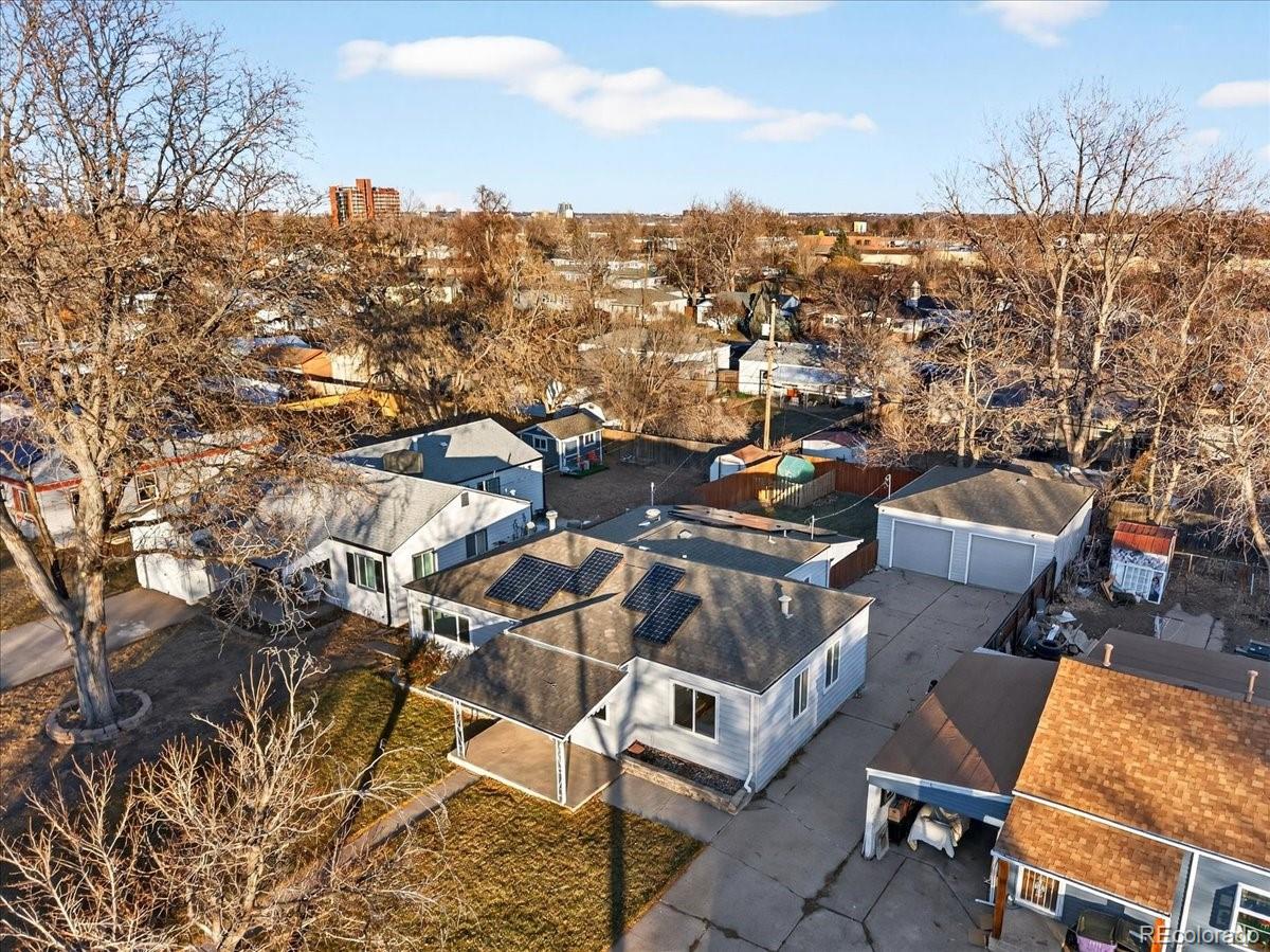 1990 S Irving Street