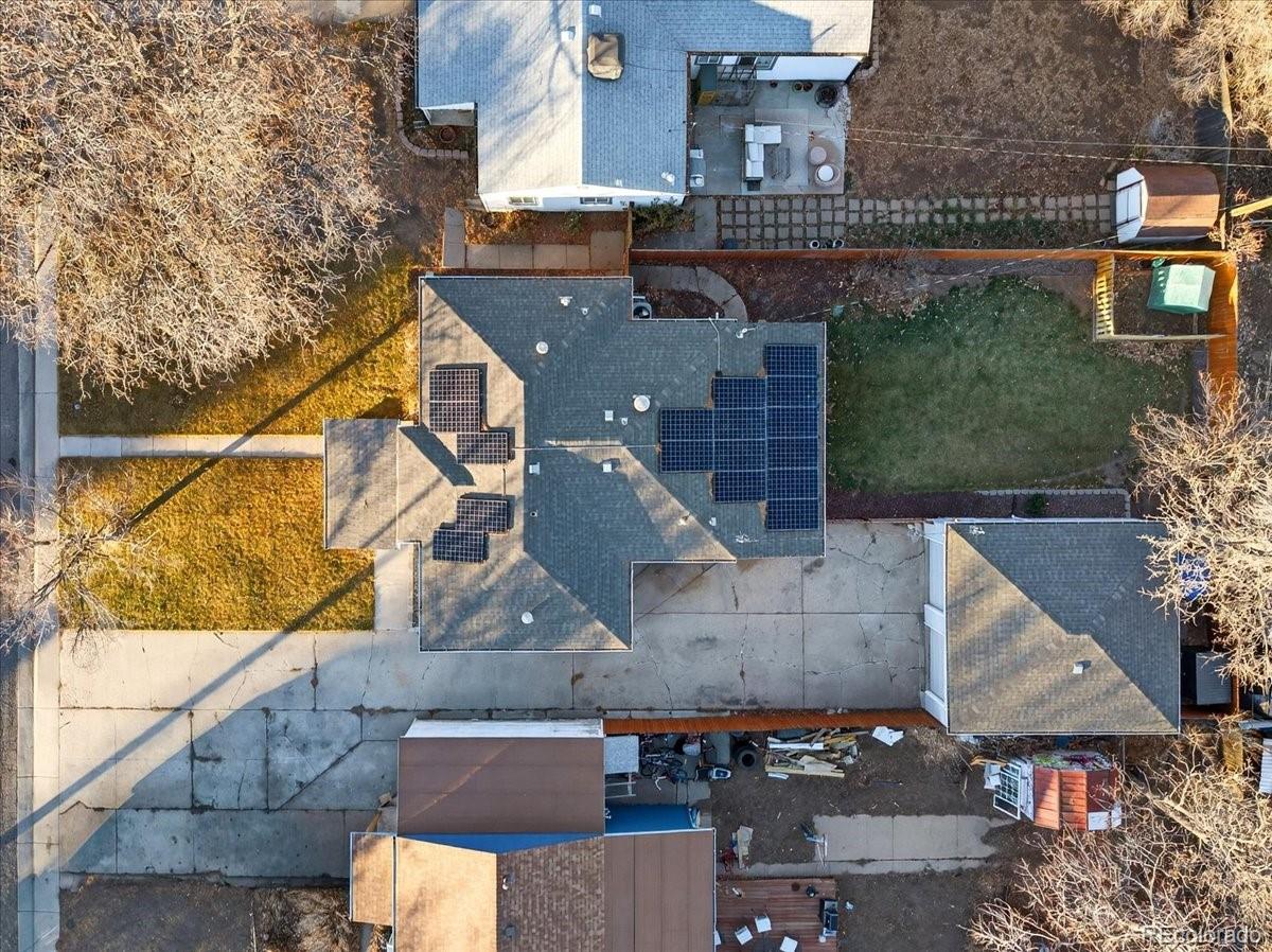 1990 S Irving Street