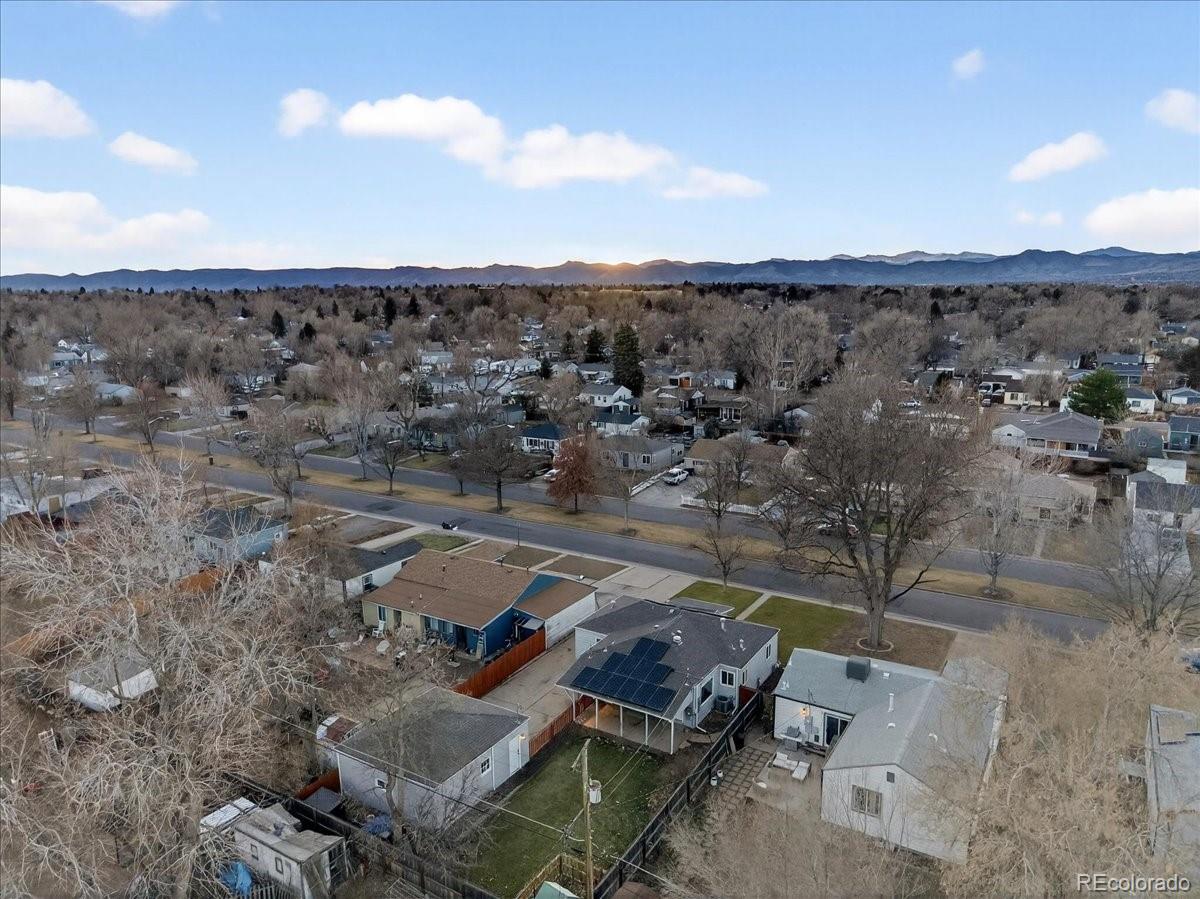 1990 S Irving Street