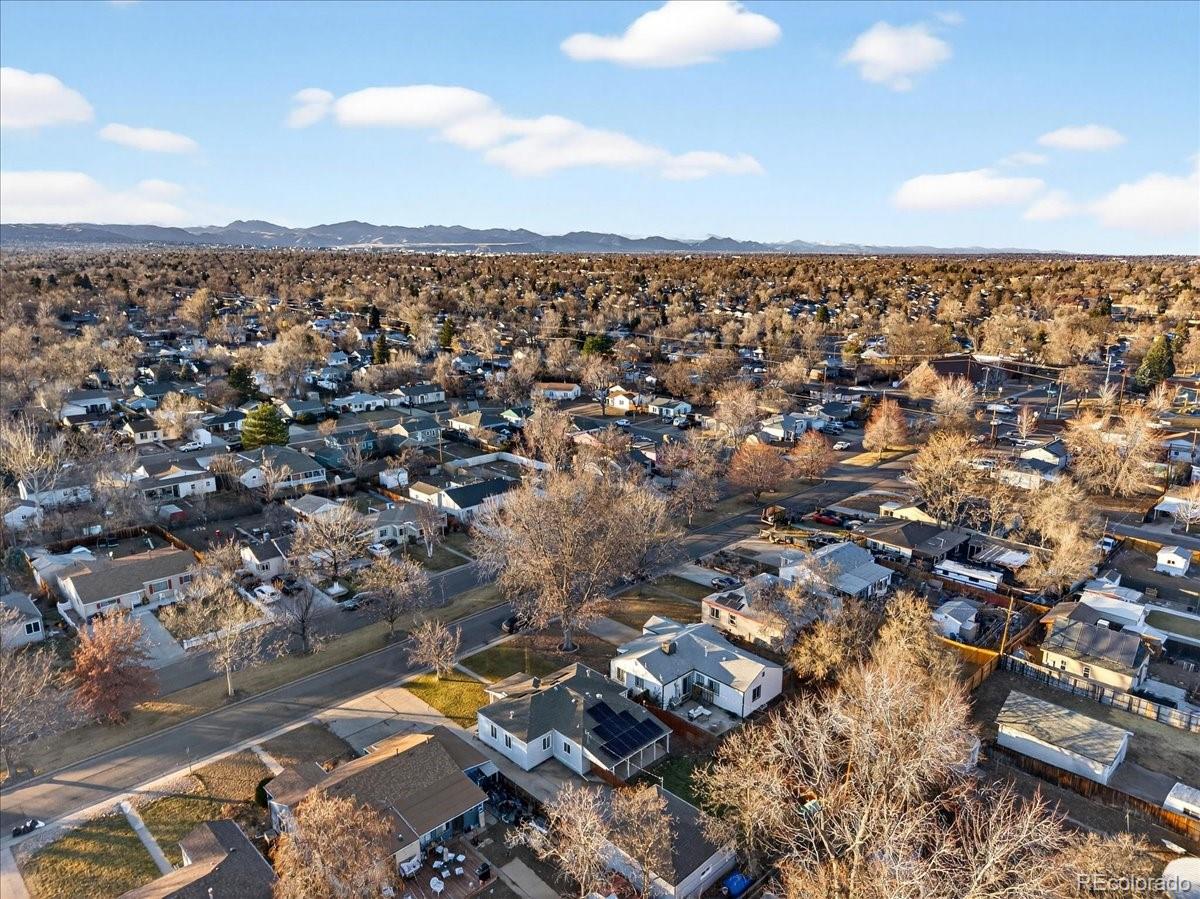 1990 S Irving Street