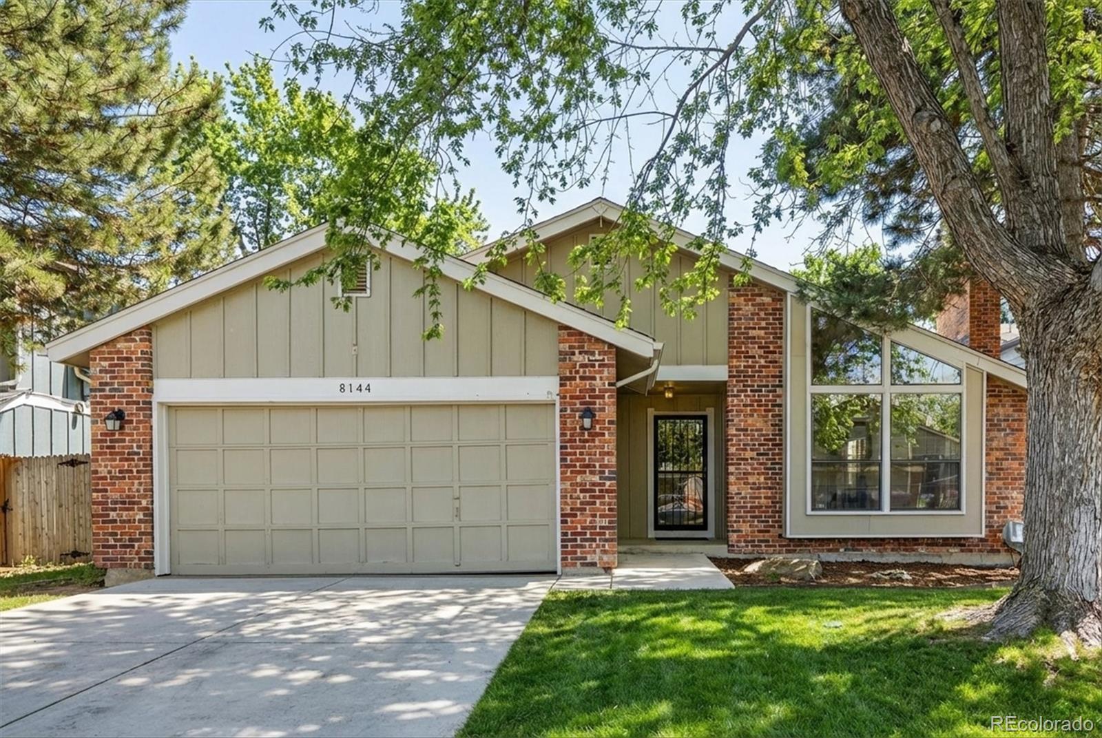 8144 Carr Circle