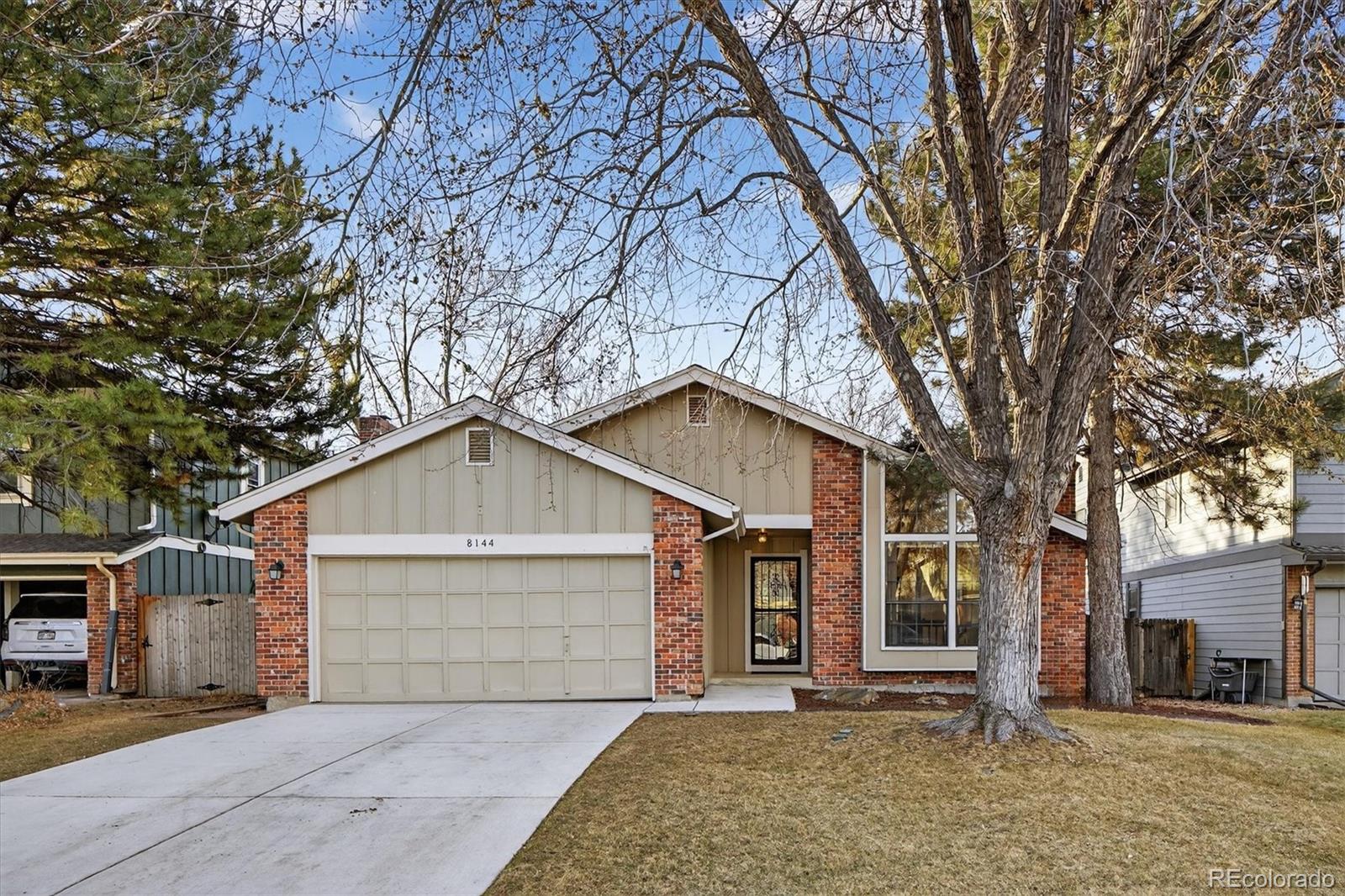 8144 Carr Circle