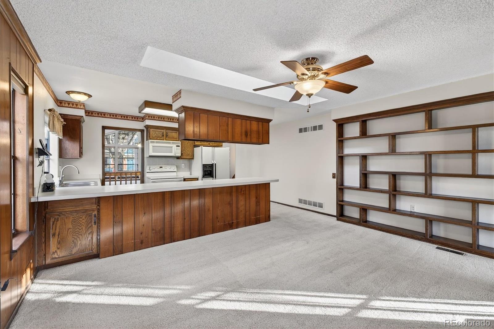 8144 Carr Circle