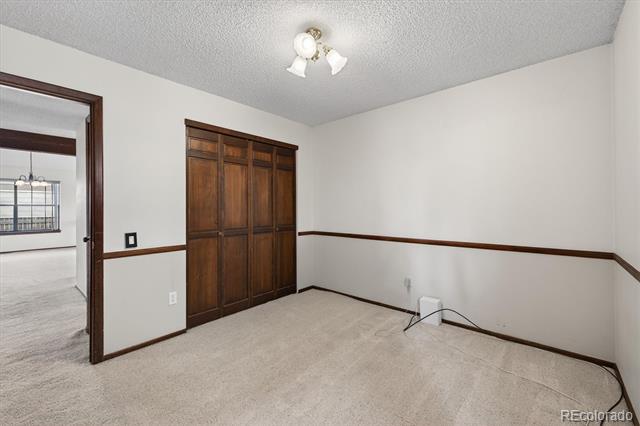 8144 Carr Circle
