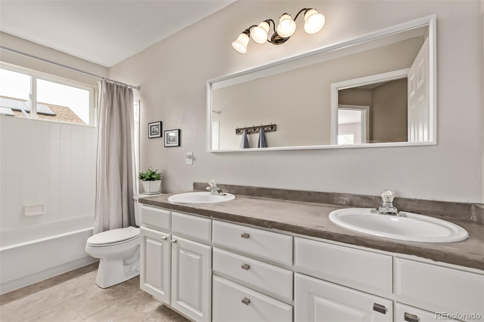 20710 E Princeton Place