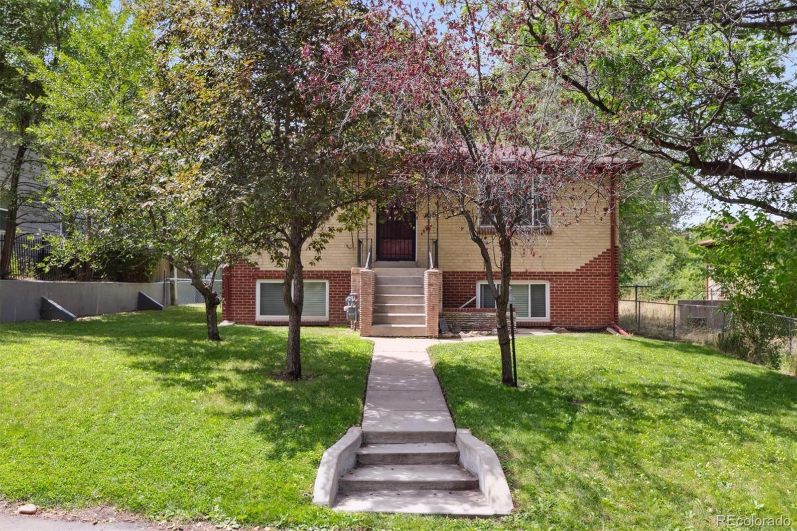 2515 S Pennsylvania Street