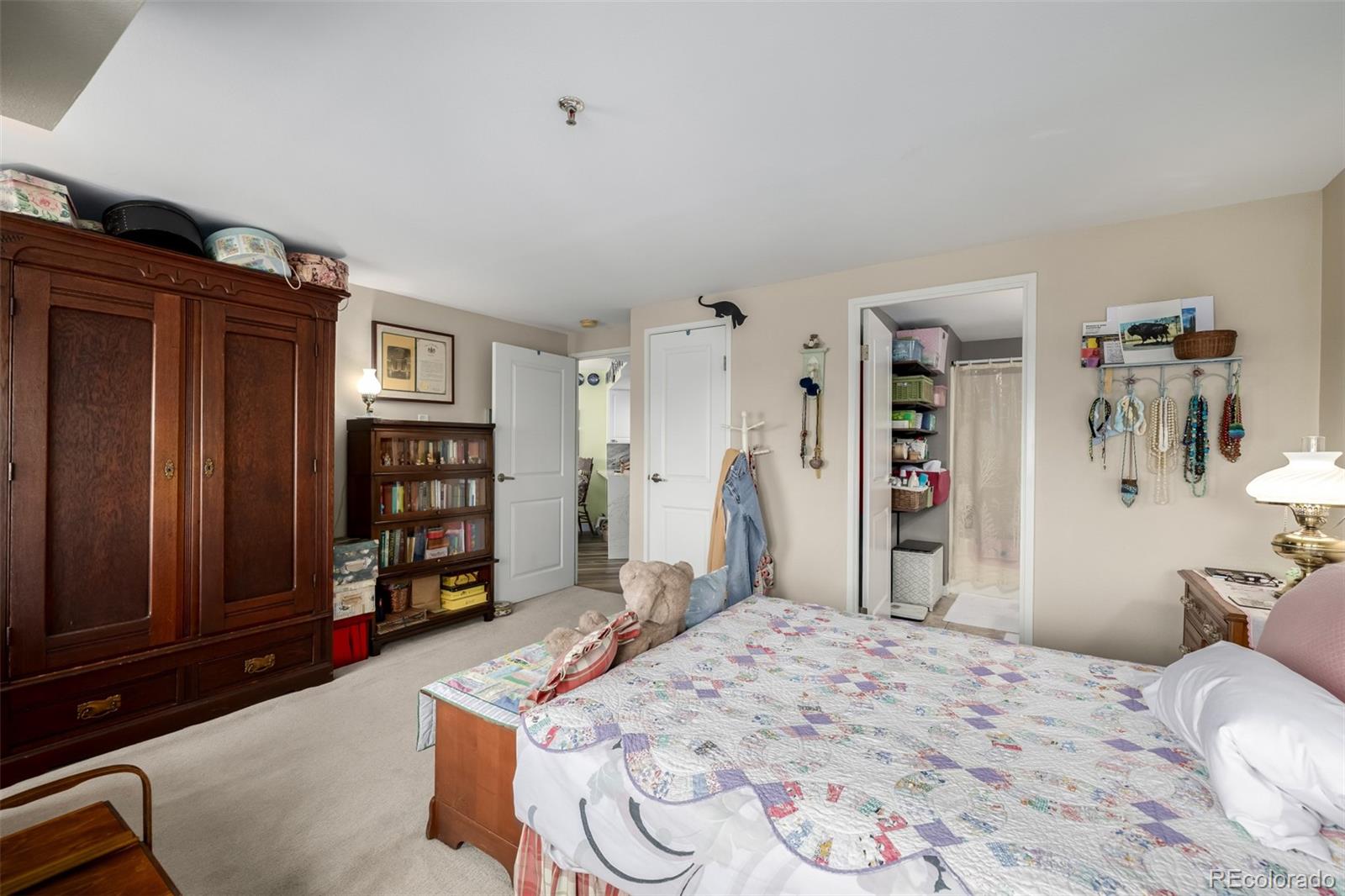 100 Park Avenue W Unit: 1004